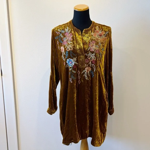 Johnny Was Denali Velvet Embroidered Tunic Dress - Picture 3 of 13